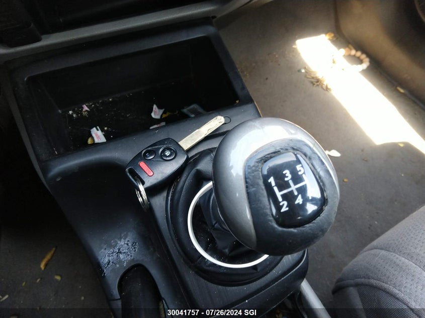 2008 Honda Civic Dx-G VIN: 2HGFA15438H017036 Lot: 30041757