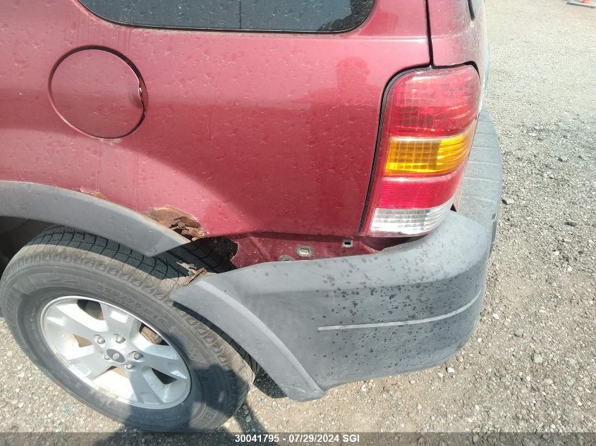 2005 Ford Escape Xlt VIN: 1FMYU93135KB34945 Lot: 30041795