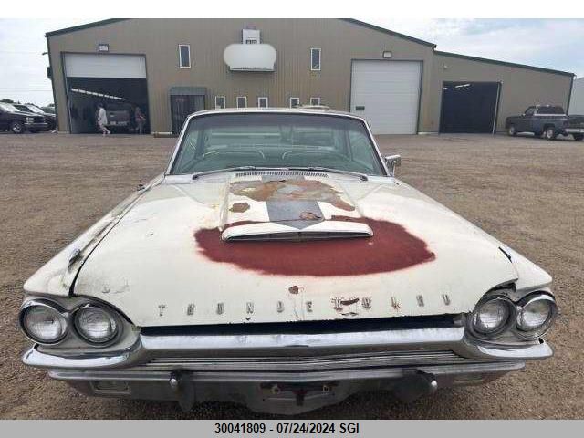 1964 Ford Thunderbird VIN: 4Y832144118 Lot: 30041809