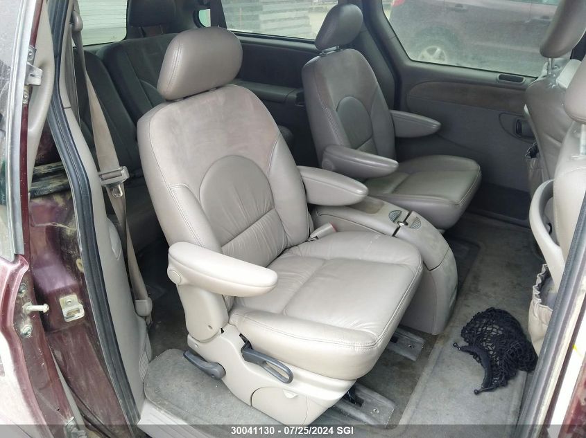 2003 Chrysler Town & Country Limited VIN: 2C8GT64L73R135515 Lot: 30041130