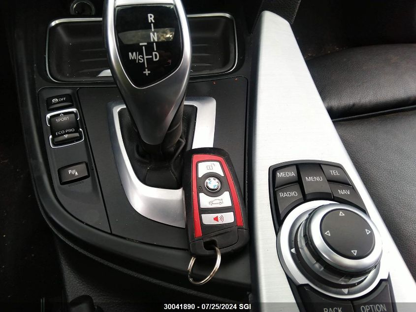 2013 BMW 335 Xi VIN: WBA3B9C53DF140370 Lot: 30041890