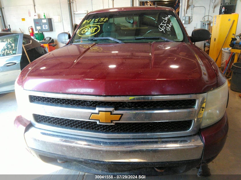 2008 Chevrolet Silverado K1500 VIN: 1GCEK19048E184270 Lot: 30041558