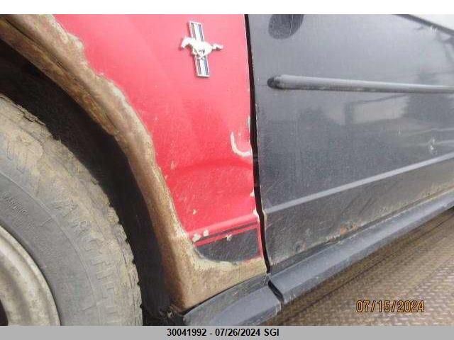 2002 Ford Mustang VIN: 1FAFP404X2F193943 Lot: 30041992