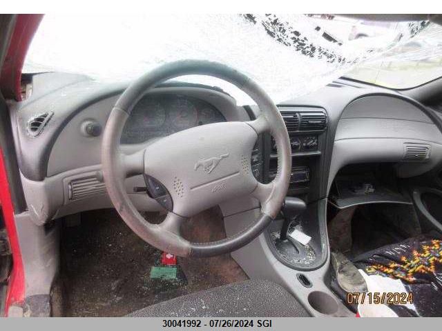 2002 Ford Mustang VIN: 1FAFP404X2F193943 Lot: 30041992