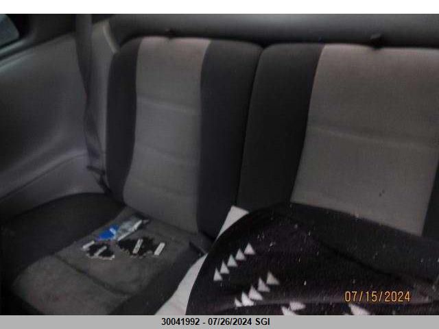 2002 Ford Mustang VIN: 1FAFP404X2F193943 Lot: 30041992