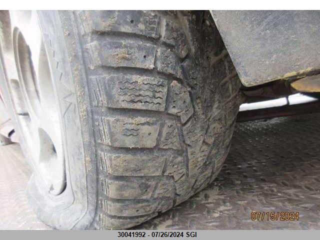 2002 Ford Mustang VIN: 1FAFP404X2F193943 Lot: 30041992