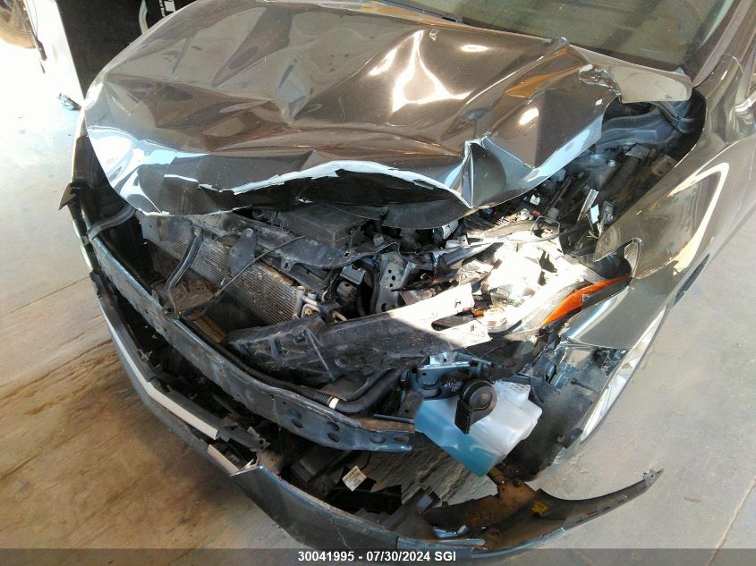 2019 Chevrolet Cruze Lt VIN: 3G1BE6SM6KS628579 Lot: 30041995