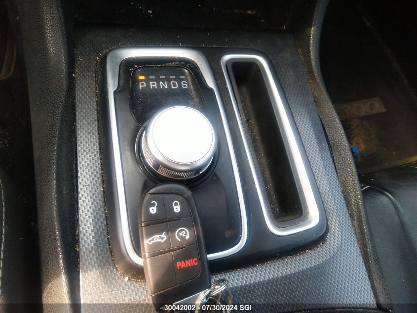 2015 Chrysler 300 S VIN: 2C3CCAGG8FH746914 Lot: 30042002