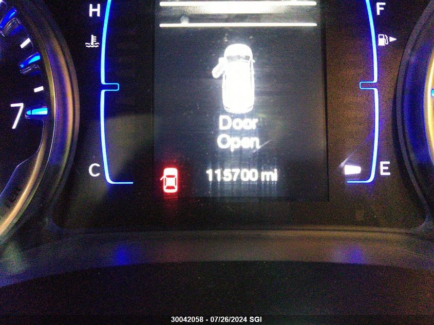 2015 Chrysler 200 Limited VIN: 1C3CCCAB1FN507348 Lot: 30042058