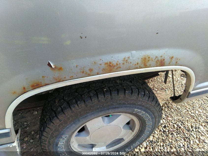 1998 GMC Sierra K1500 VIN: 1GTEK19S4WE538402 Lot: 30042092