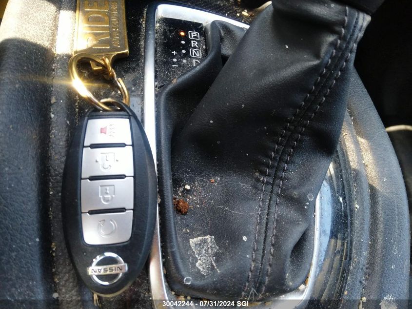 2019 Nissan Rogue S/Sl/Sv VIN: 5N1AT2MV5KC712868 Lot: 30042244