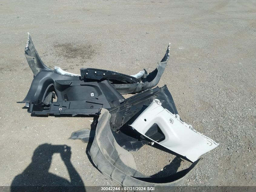 2019 Nissan Rogue S/Sl/Sv VIN: 5N1AT2MV5KC712868 Lot: 30042244