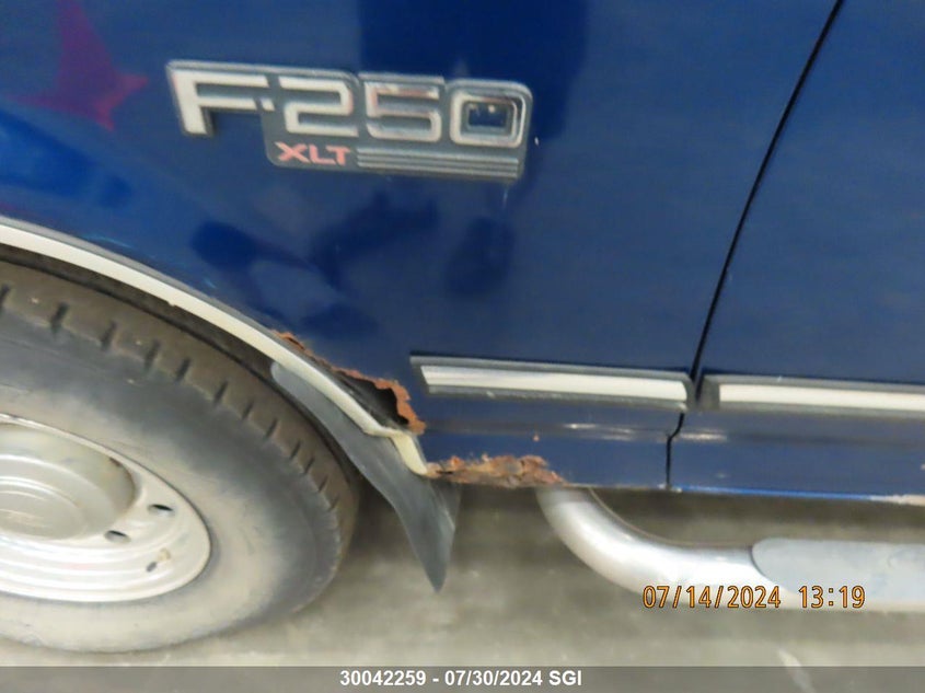1996 Ford F250 VIN: 1FTHX25G3TEA95113 Lot: 30042259