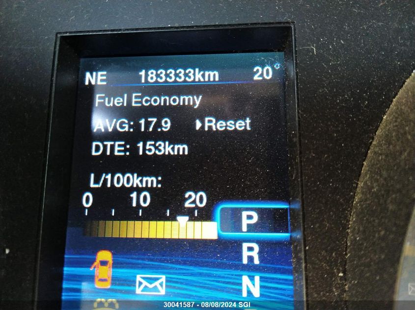 2013 Chrysler 300 Srt-8 VIN: 2C3CCAFJ2DH584854 Lot: 30041587