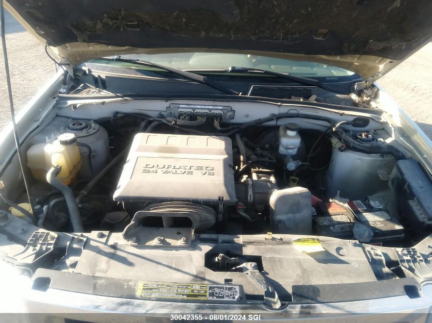 2010 Ford Escape Limited VIN: 1FMCU9EG9AKC87139 Lot: 30042355