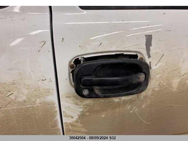 2005 GMC Sierra K2500 Heavy Duty VIN: 1GTHK29U15E145282 Lot: 30042504