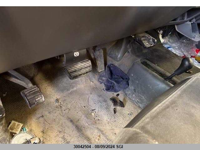 2005 GMC Sierra K2500 Heavy Duty VIN: 1GTHK29U15E145282 Lot: 30042504