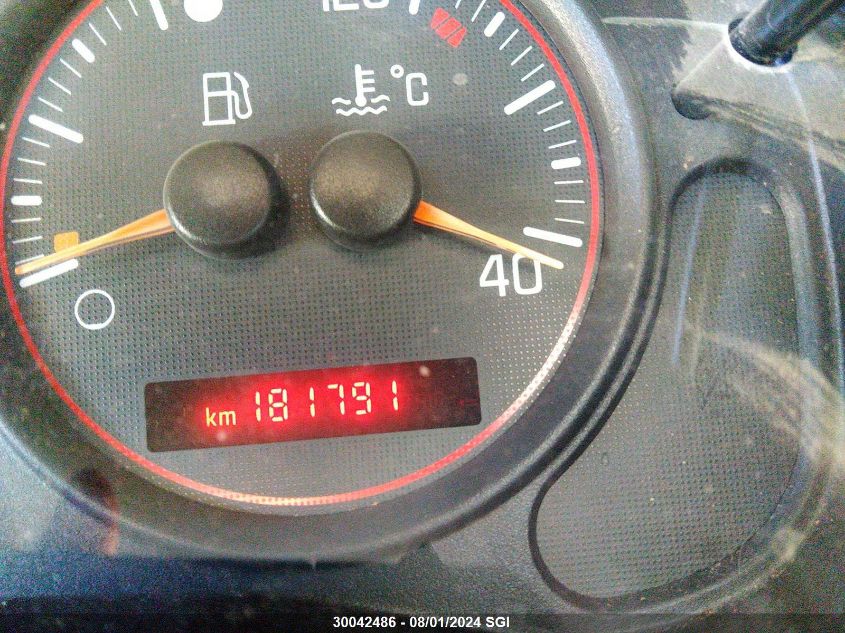 2004 Pontiac Montana VIN: 1GMDX03E84D240220 Lot: 30042486