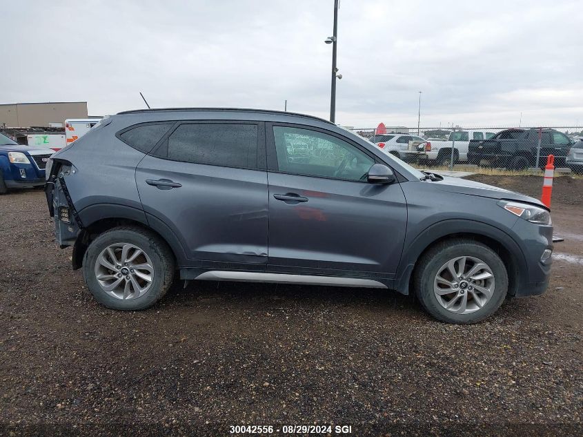 2017 Hyundai Tucson Limited/Sport And Eco/Se VIN: KM8J3CA48HU257924 Lot: 30042556