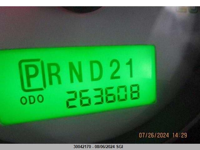 2007 Ford Escape Limited VIN: 1FMYU94107KA27157 Lot: 30042170