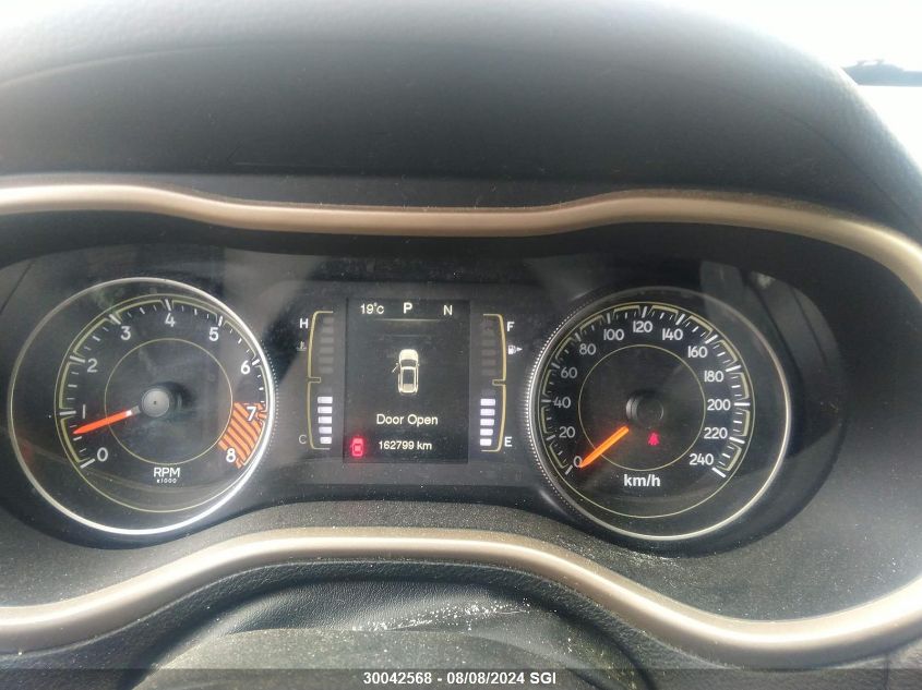 2015 Jeep Cherokee Latitude VIN: 1C4PJMCSXFW540039 Lot: 30042568