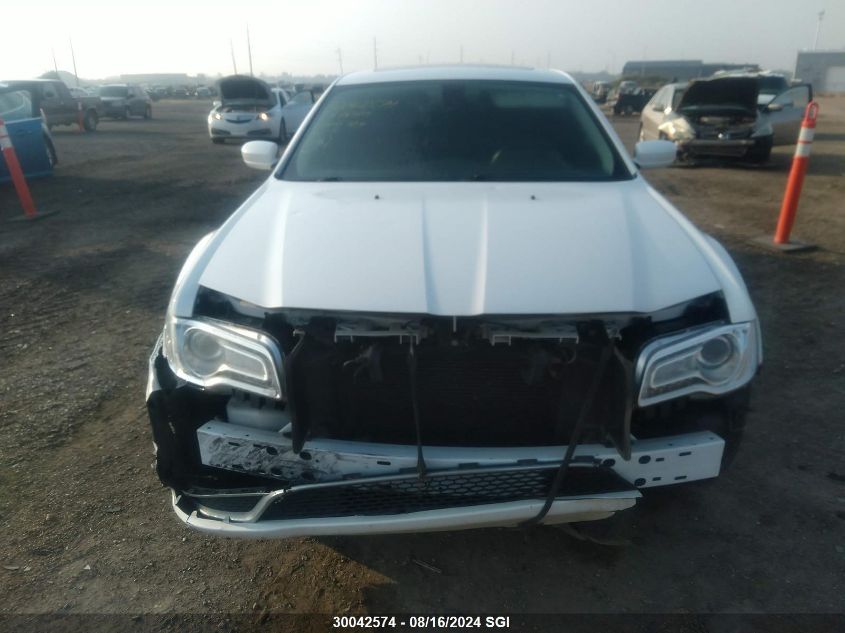 2015 Chrysler 300 Limited VIN: 2C3CCARG0FH767219 Lot: 30042574