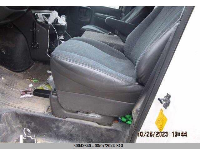 2002 Chevrolet Express G3500 VIN: 1GAHG39RX21179106 Lot: 30042640