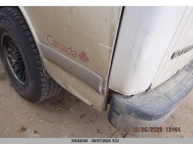 2002 Chevrolet Express G3500 VIN: 1GAHG39RX21179106 Lot: 30042640