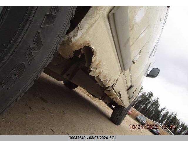 2002 Chevrolet Express G3500 VIN: 1GAHG39RX21179106 Lot: 30042640