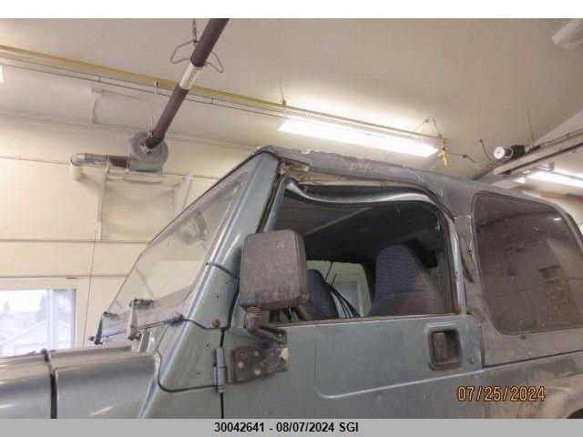 1998 Jeep Wrangler / Tj Se VIN: 1J4FY29P3WP752994 Lot: 30042641