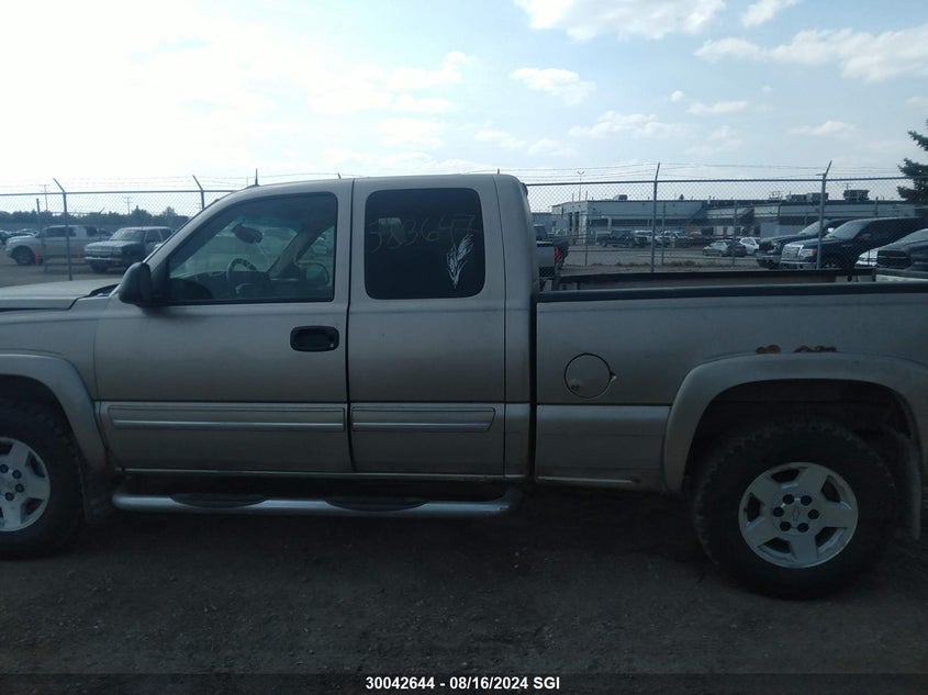 2004 Chevrolet Silverado K1500 VIN: 2GCEK19T341160676 Lot: 30042644