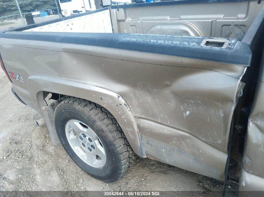 2004 Chevrolet Silverado K1500 VIN: 2GCEK19T341160676 Lot: 30042644