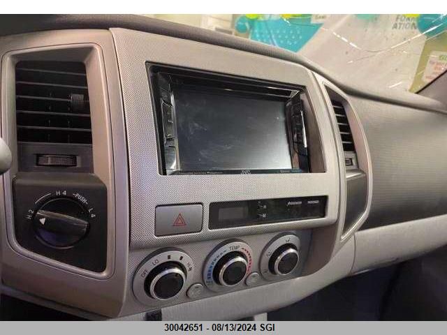 2010 Toyota Tacoma Double Cab Long Bed VIN: 5TEMU4FNXAZ726272 Lot: 30042651