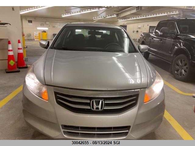 2011 Honda Accord Se VIN: 1HGCP2F6XBA803316 Lot: 30042655