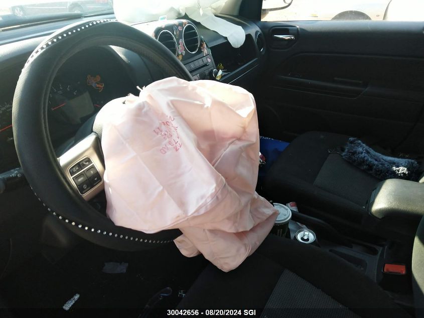 2011 Jeep Compass VIN: 1J4NF4FB1BD258831 Lot: 30042656