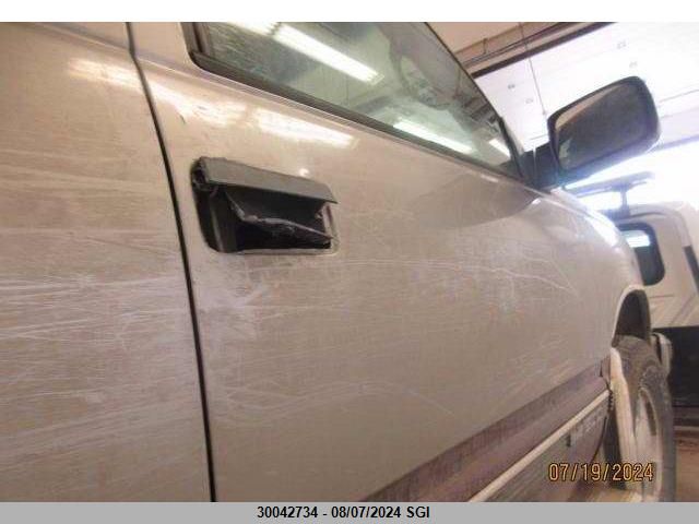 1998 GMC Sierra K1500 VIN: 1GTEK19R0WE524123 Lot: 30042734