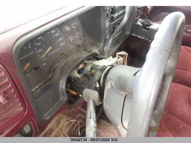 1998 GMC Sierra K1500 VIN: 1GTEK19R0WE524123 Lot: 30042734