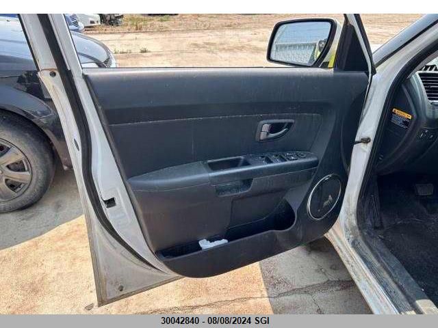 2011 Kia Soul +/!/Sport VIN: KNDJT2A29B7318183 Lot: 30042840