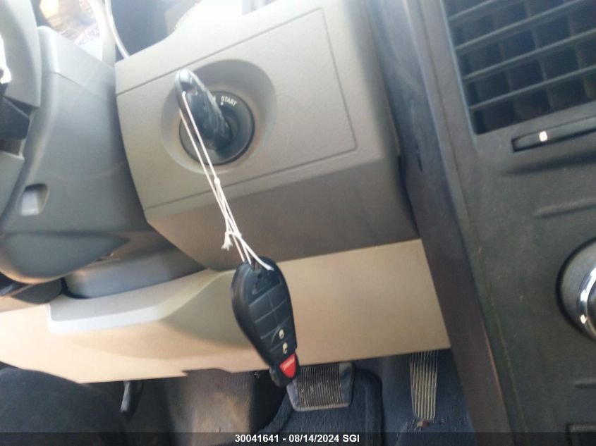 2010 Dodge Grand Caravan Se VIN: 2D4RN4DE4AR242001 Lot: 30041641