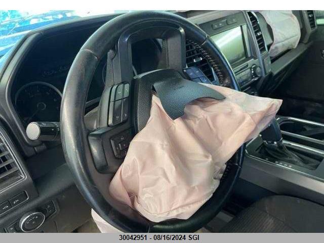 2017 Ford F150 Supercrew VIN: 1FTFW1EG0HKD55870 Lot: 30042951