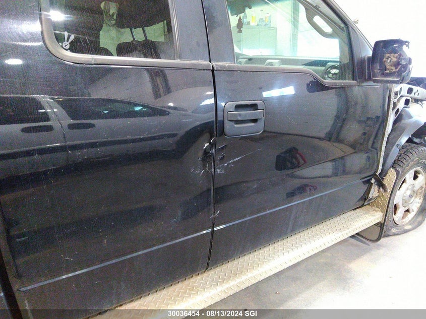 2011 Ford F150 Super Cab VIN: 1FTFX1EF5BFA21273 Lot: 30036454