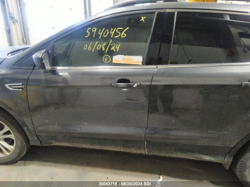 2017 Ford Escape Se VIN: 1FMCU9GD2HUD00699 Lot: 30042718