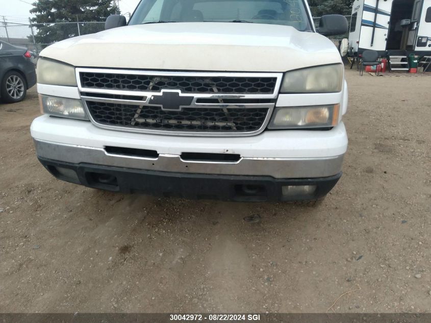 2007 Chevrolet Silverado K1500 Crew Cab VIN: 2GCEK13T871120462 Lot: 30042972