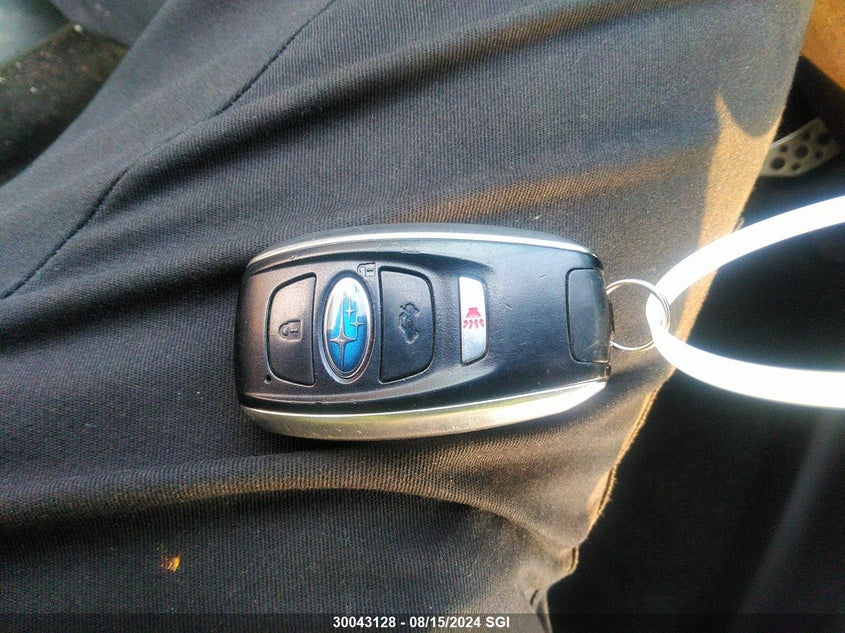 2017 Subaru Impreza Limited VIN: 4S3GTAZ65H3722030 Lot: 30043128