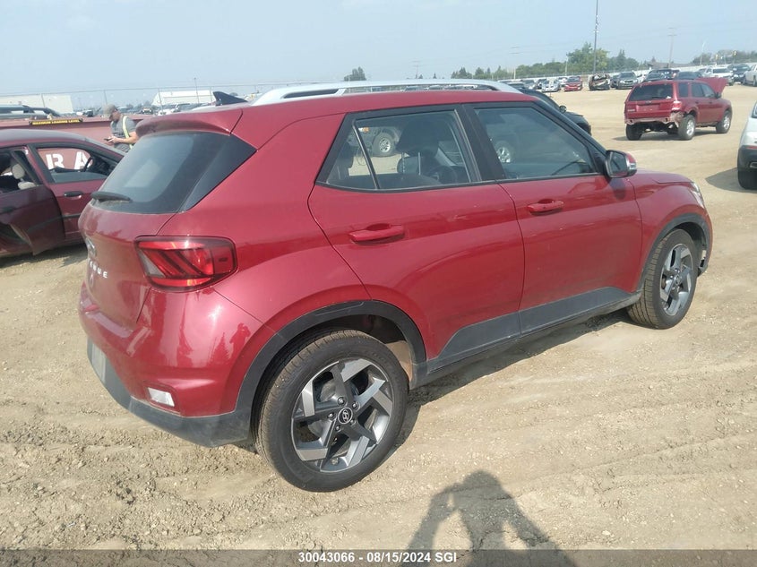 2021 Hyundai Venue Sel/Denim VIN: KMHRC8A32MU101122 Lot: 30043066