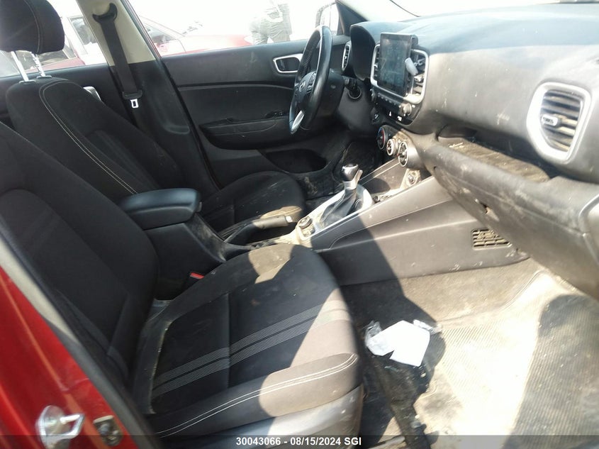 2021 Hyundai Venue Sel/Denim VIN: KMHRC8A32MU101122 Lot: 30043066