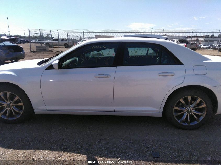 2014 Chrysler 300 S VIN: 2C3CCAGG9EH330403 Lot: 30043174