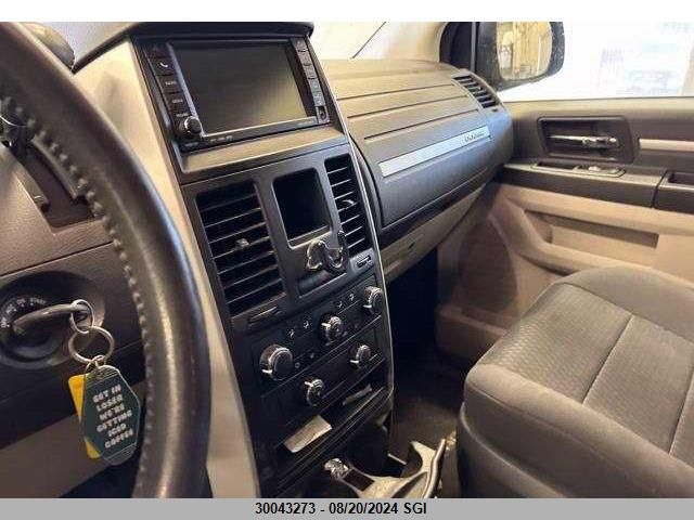 2010 Dodge Grand Caravan Se VIN: 2D4RN4DX8AR364877 Lot: 30043273