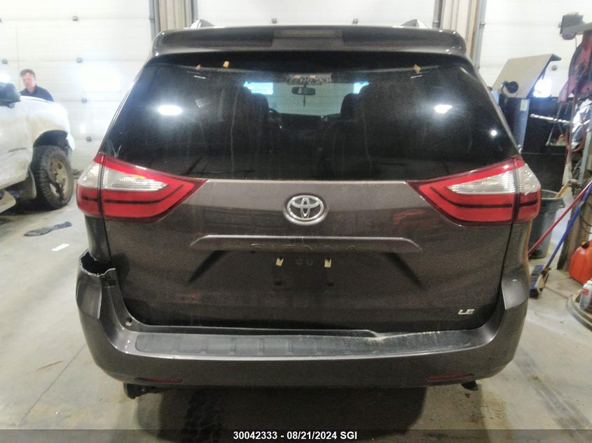 2016 Toyota Sienna Le VIN: 5TDKK3DC9GS726021 Lot: 30042333