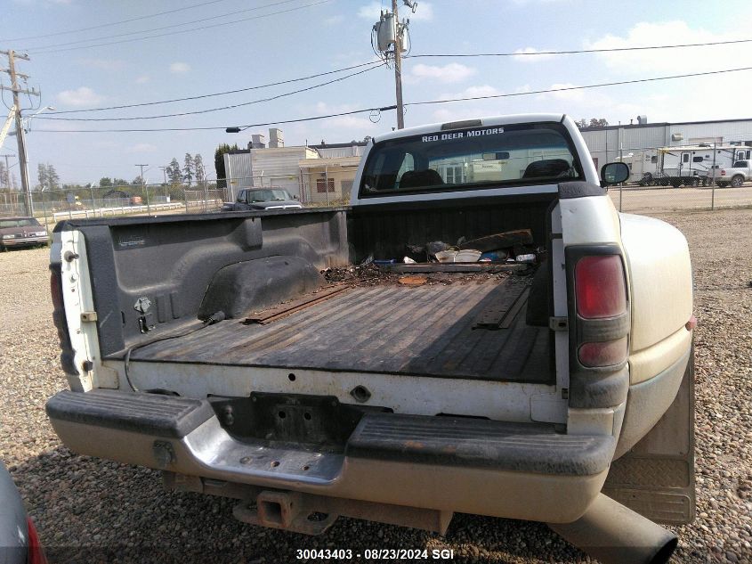 1998 Dodge Ram 3500 VIN: 1B7MF3369WJ220578 Lot: 30043403